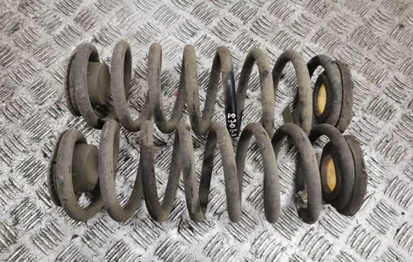 Jeep Cherokee Rear coil spring 68157882AB