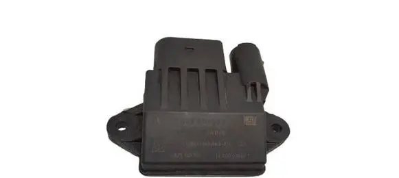 Mercedes-Benz C AMG W204 Glow plug pre-heat relay A6429005801 0522140210 14250015281