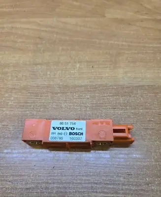 Volvo XC90 Airbag deployment crash/impact sensor 8651754 008786 160307