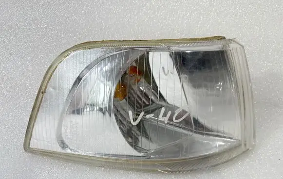 Volvo S40, V40 Front indicator light 083731510RB
