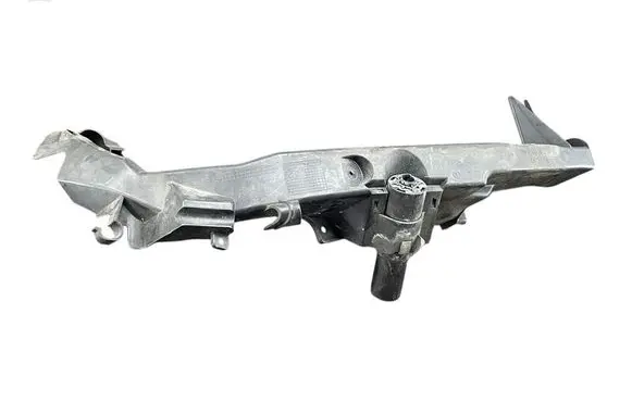 BMW 3 E90 E91 Headlight/headlamp mounting bracket 7138402 51117138402 7179311