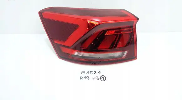 Volkswagen T-Roc Rear/tail lights 2GC945095E