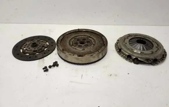Ford Mondeo MK V Clutch set kit FM517563AA FM517550AA