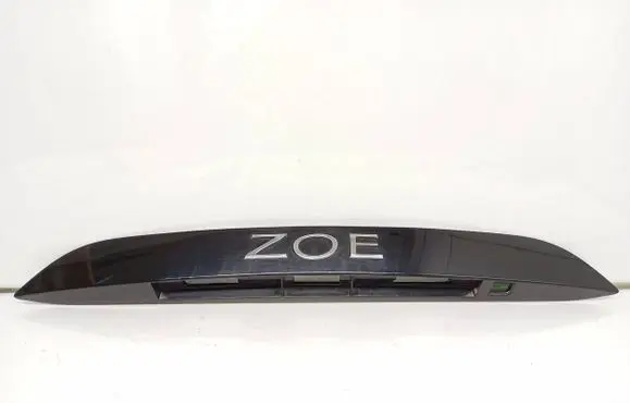 Renault Zoe Tailgate trim 848108242r 848106861r