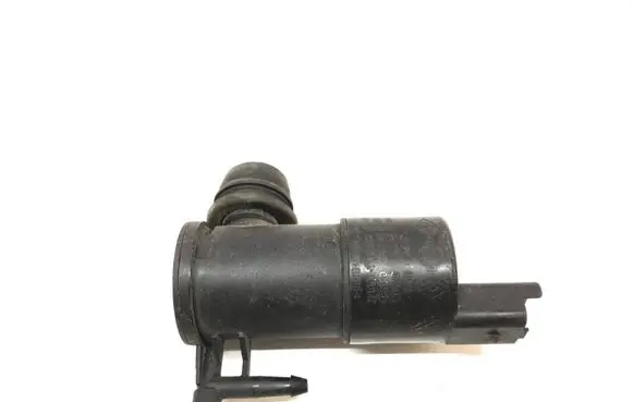 Peugeot 208 Windscreen/windshield washer pump 9825893480