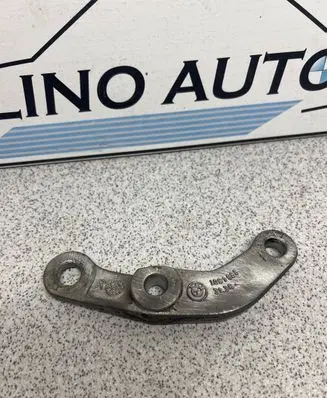 BMW 5 E39 Sway bar bush bracket, front 1091988