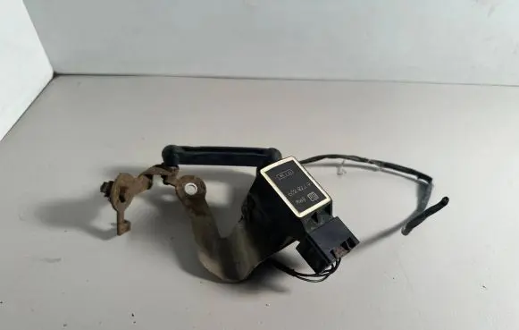 BMW 5 E60 E61 Headlight/headlamp level sensor 6778809 11108