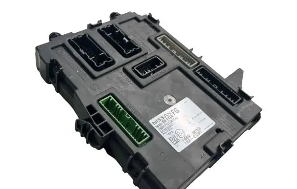 Nissan X-Trail T32 Comfort/convenience module 284B16FP0A 1900111911060 116RAI002868