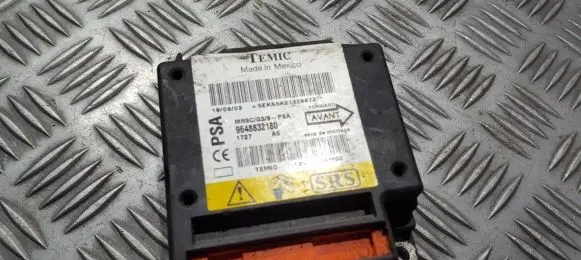 Peugeot 607 Airbag control unit/module 9648832180 L2V3H19AM53