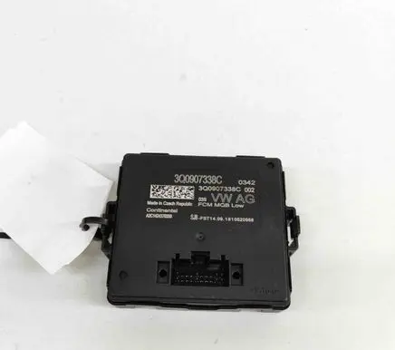 Volkswagen Touran III Light module LCM A2C1424370350 3Q0907338C
