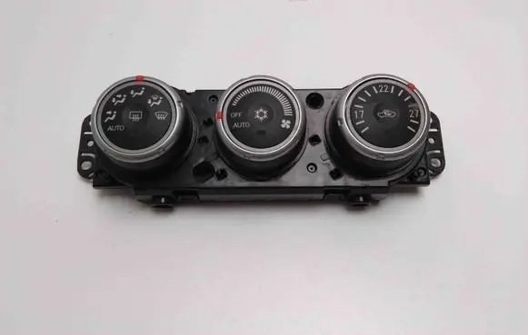 Mitsubishi Outlander Interior fan control switch 7820A082XB