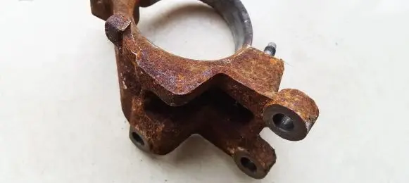 Ford Fiesta Engine mounting bracket