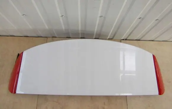 Jaguar E-Pace Tailgate/trunk spoiler J9C3