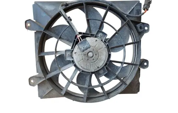 Toyota Avensis T220 Electric radiator cooling fan 3135103199-kasacja 3135103199