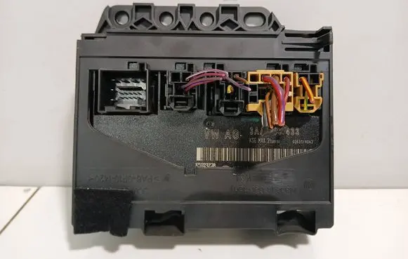 Volkswagen PASSAT B7 Comfort/convenience module 3AA959433 S0631H43