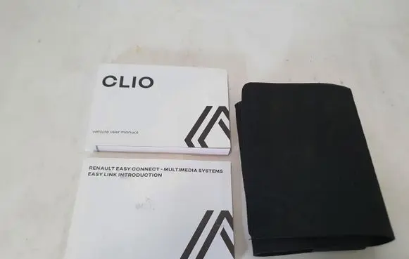 Renault Clio V Owners service history hand book PU6941