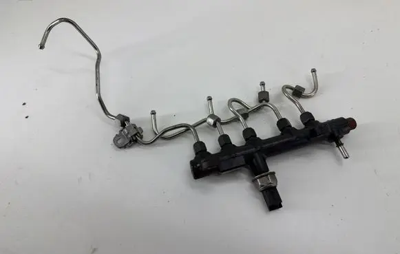 Peugeot Expert Fuel main line pipe 9674300080