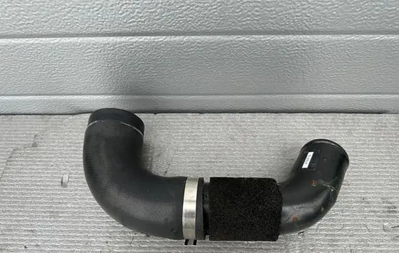 Nissan Terrano Intercooler hose/pipe 14468VC103 14469VC104