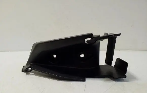 Land Rover Evoque I Seat belt trim BJ32613K37BW