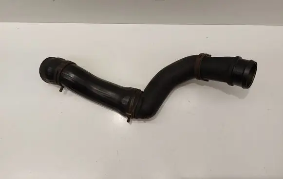 Volkswagen Golf III Intercooler hose/pipe 1H0145762