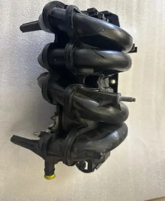 Renault Kangoo II Intake manifold 8200647806