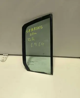 Chrysler Sebring (JS) Rear vent window glass 43R000262