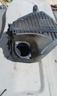 Hyundai Santa Fe Air filter box 281102W300