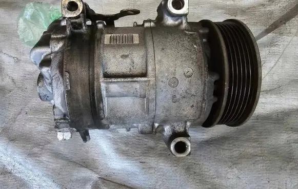 Citroen C4 II Picasso Air conditioning (A/C) compressor (pump) 9675655880 4471504722 9675659880