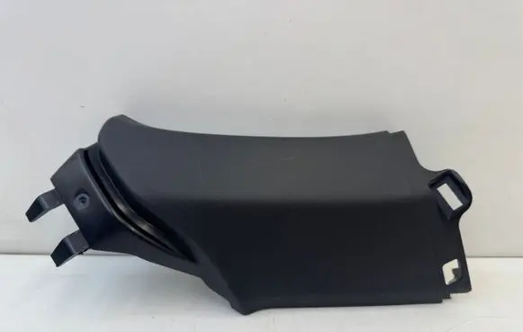 Volvo V40 (C) pillar trim 31305357