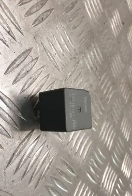 Land Rover Range Rover L322 Other relay 12135197