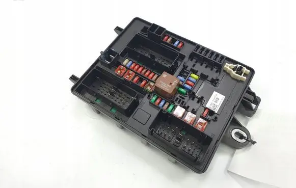 Cadillac CTS Fuse box set 23134073 BCB
