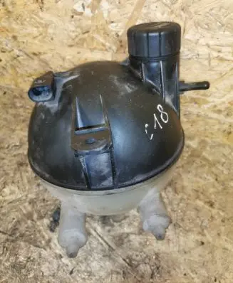 Mercedes-Benz B W245 Coolant expansion tank/reservoir 1695000149