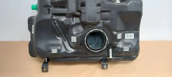 Mercedes-Benz A W176 Fuel tank A2464702701