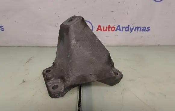 BMW 5 F10 F11 Engine mounting bracket 6781242 22116781242 6795958