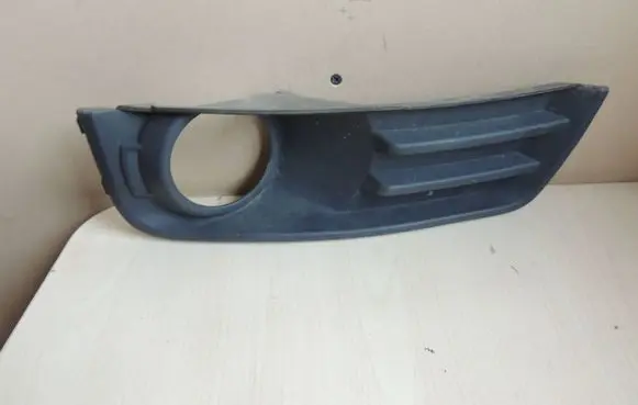 Ford C-MAX I Front bumper turn signal 