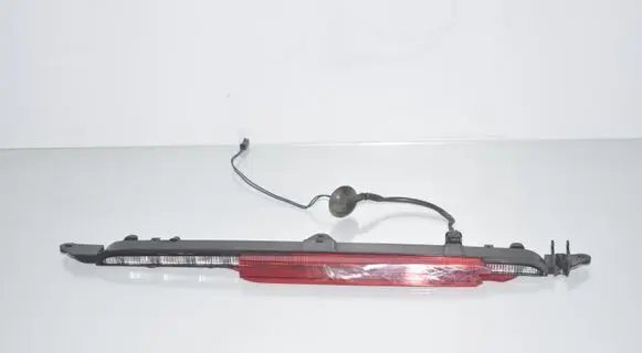 BMW i3 Third/center stoplight 7304040 63257304040