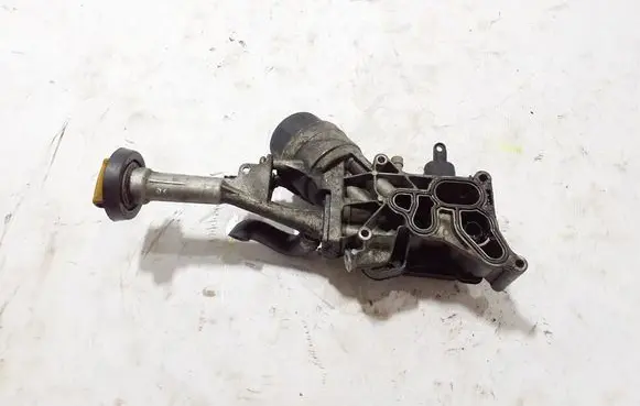 Fiat 500L Oil filter mounting bracket 55269524