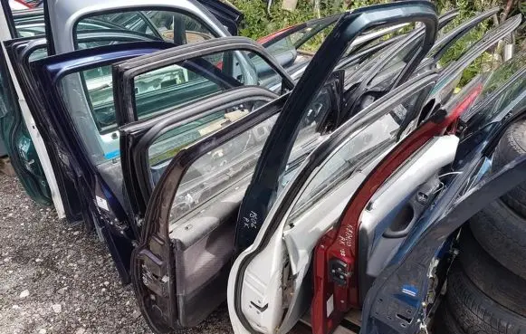 Fiat Bravo - Brava Front door
