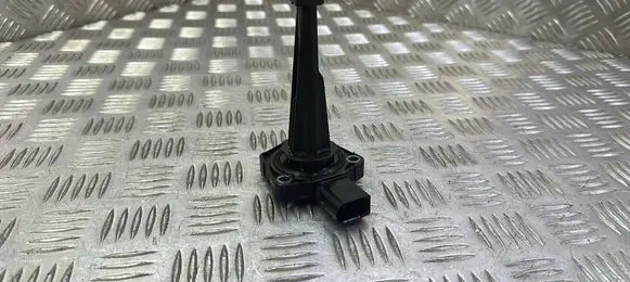Land Rover Discovery 4 - LR4 Oil level sensor 8W936C624BG 6PR00962203