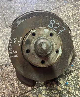 Renault Trafic II (X83) Rear wheel hub