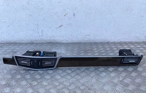Mercedes-Benz E W212 Dash center air vent grill A2126800271 A2128302554