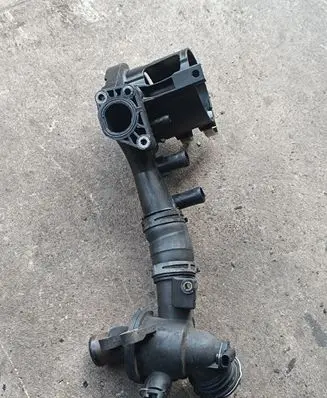 Mercedes-Benz C W204 Fuel filter bracket/mount holder A6512003700