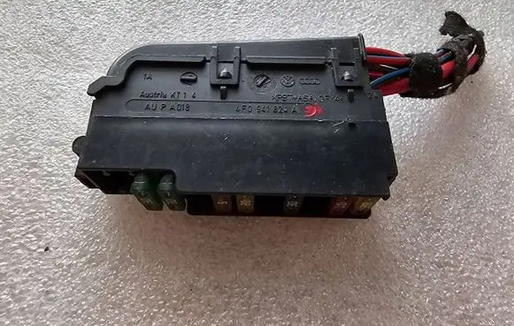 Audi A6 S6 C6 4F Fuse box set 4F0941824A