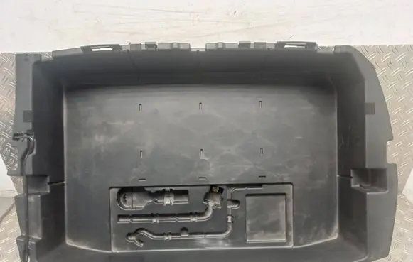 Toyota Prius (XW20) Glove box in trunk