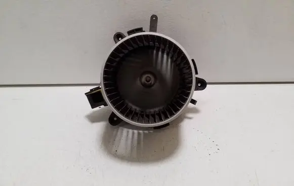 Peugeot Expert Heater fan/blower 5P1330100