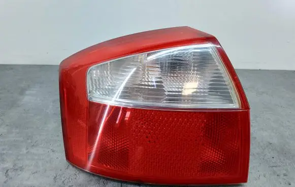 Audi A4 S4 B6 8E 8H Rear/tail lights 8E0945095