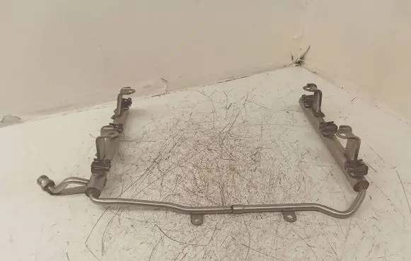 Audi A6 S6 C6 4F Fuel main line pipe 06E133681F