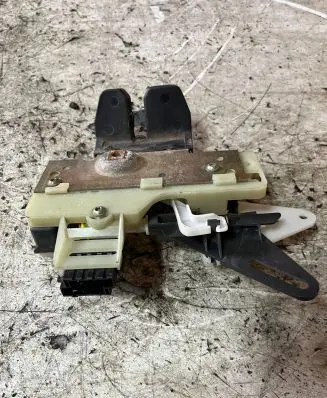 Volvo V70 Tailgate/trunk/boot lock/catch/latch 999066622 754625