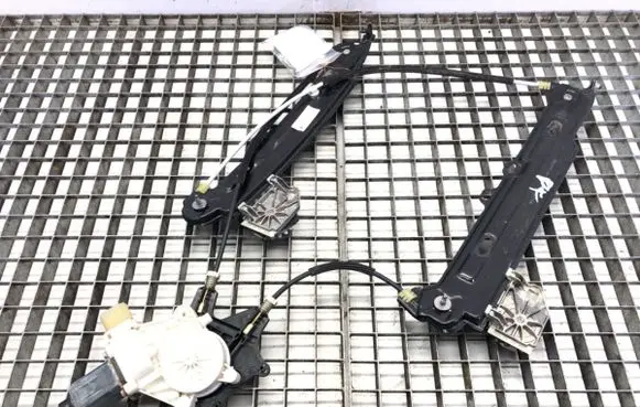 Rear door window regulator with motor