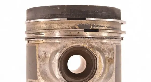 Audi A4 S4 B8 8K Piston 059107065DG